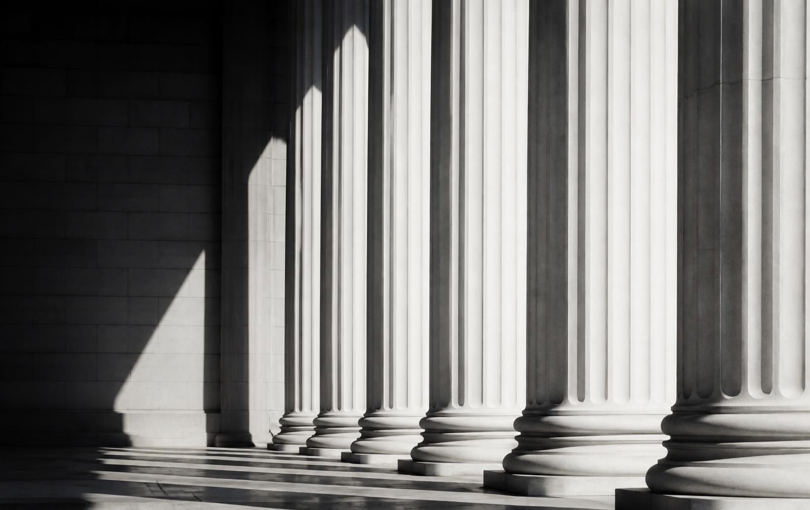 Institutional colonnade